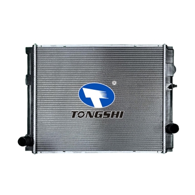 适用于  三菱CANTER 4.2D 4D33'2022 MT*   散热器