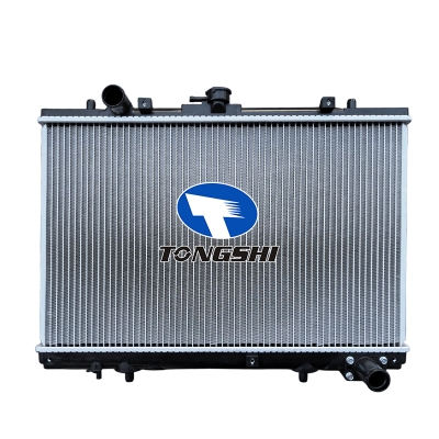 适用于三菱 L200 STORN 96-00 MT 散热器 