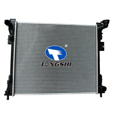 适用于克莱斯勒TOWN&COUNTRY S V6 3.6L 11-16/VOYAGER BASE V6 3.3L 08- MT散热器 OEM：4677751AA/4677755AD