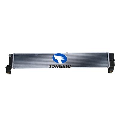 适用于雷克萨斯 ES300h Base L4 MT散热器