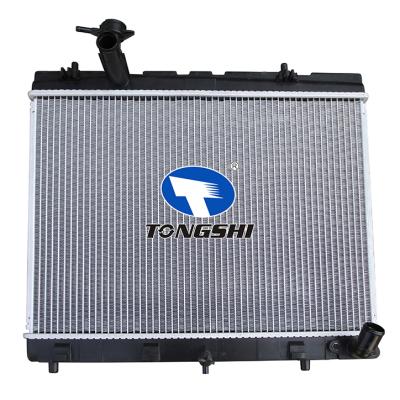 适用于丰田 YARIS散热器