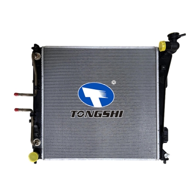 适用于HYNNDAI 现代 AT 散热器