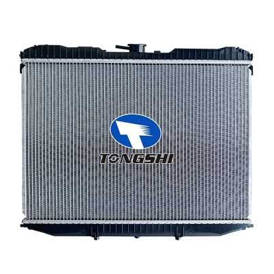 适用于福特 MAVERICK (UDS, UNS) 2.7 TD MT*       乘用车散热器
