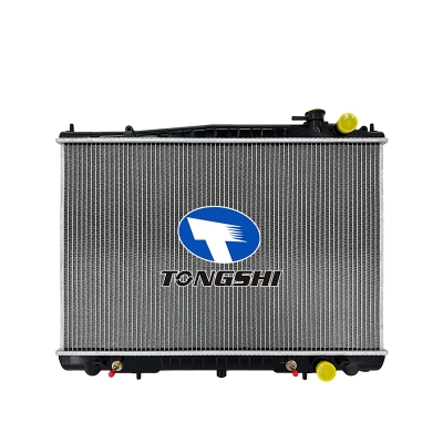 适用于日产纳瓦拉/XTERRA 01-04 AT散热器