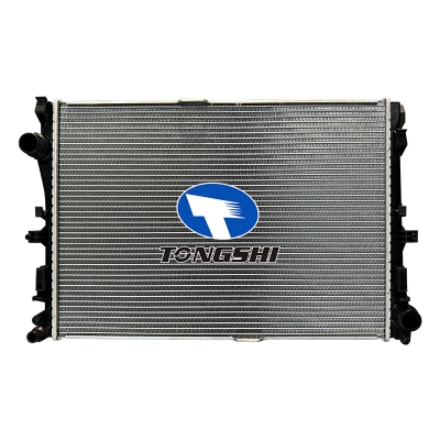 适用于新梅赛德斯-奔驰C级 W205 2018 MT散热器